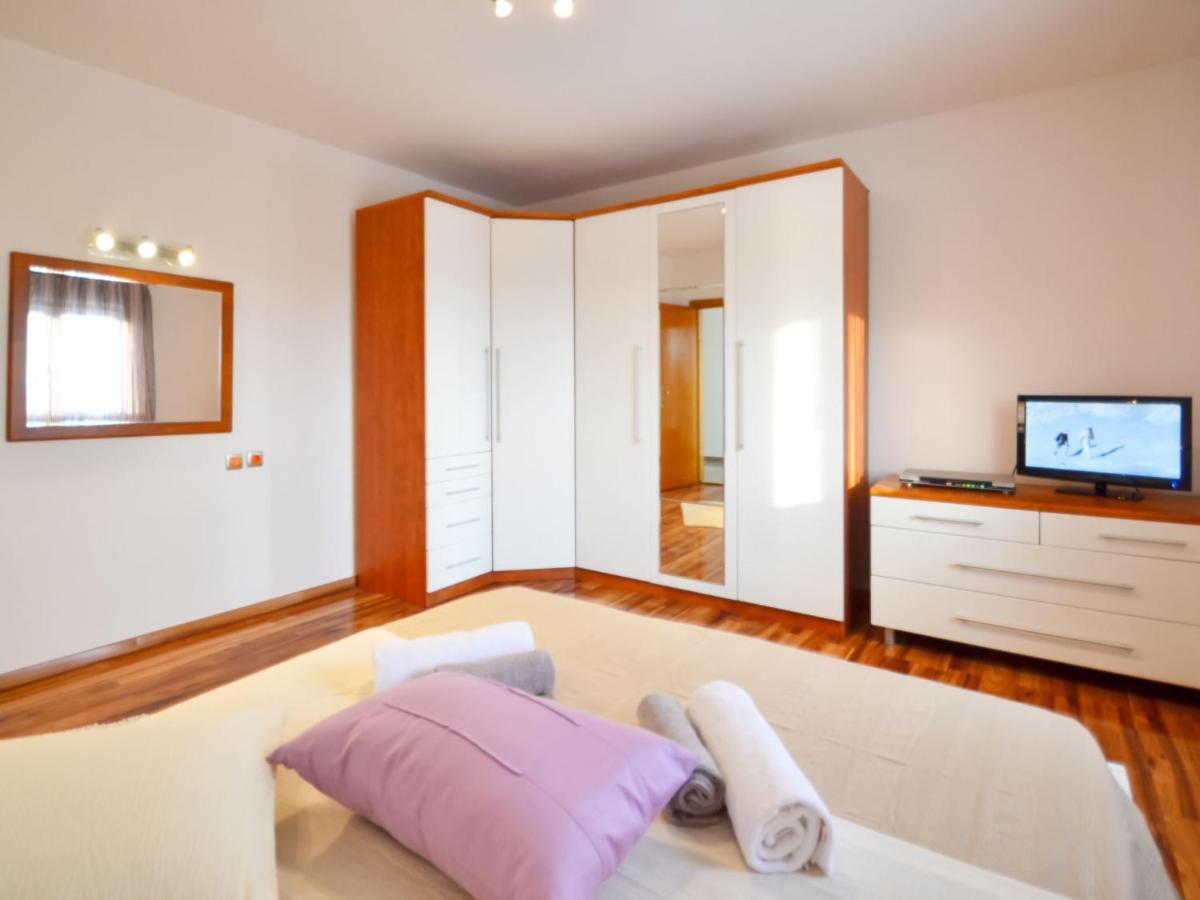 Holiday Home Frane By Interhome Lisane Tinjske Exteriör bild